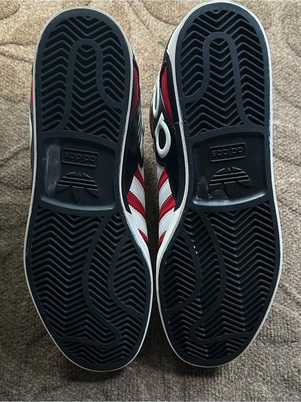 Adidas Hard court Hi Big Logo Men’s 11.5 Sneakers Basketball Red/Black G59802 - Picture 10 of 10